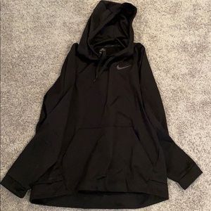 Never Worn Men’s Nike Drifit Sweatshirt
